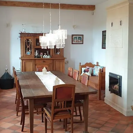 Pasieka I Dom Mazurski